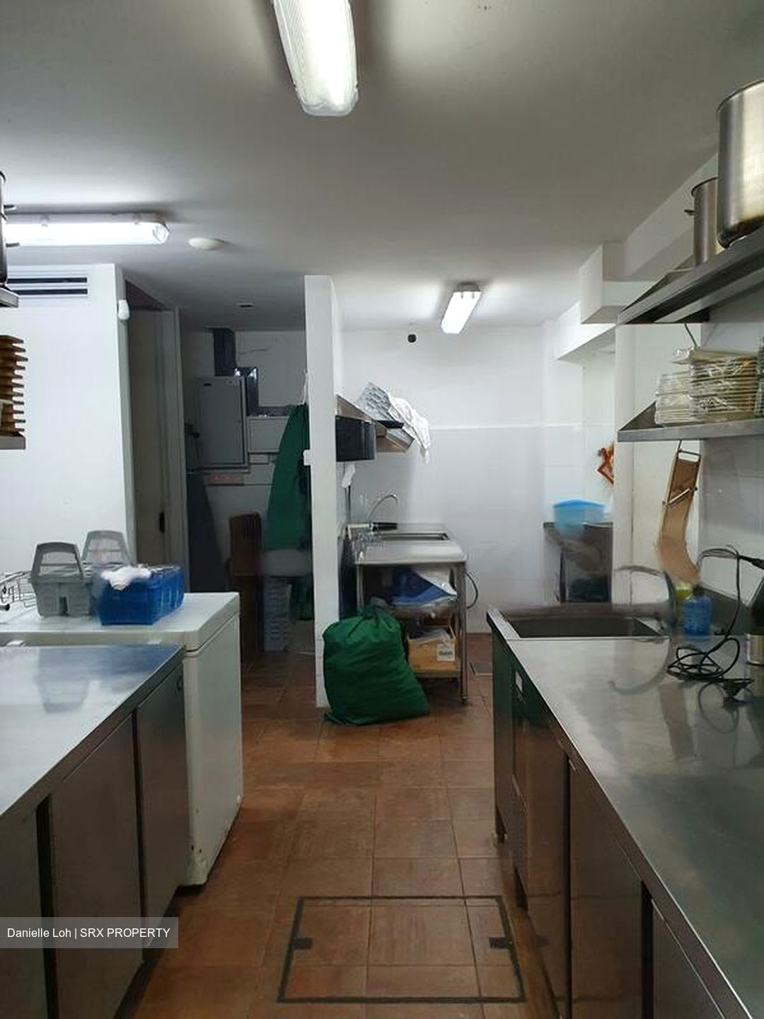 Boon Tat Street (D1), Retail #472558031